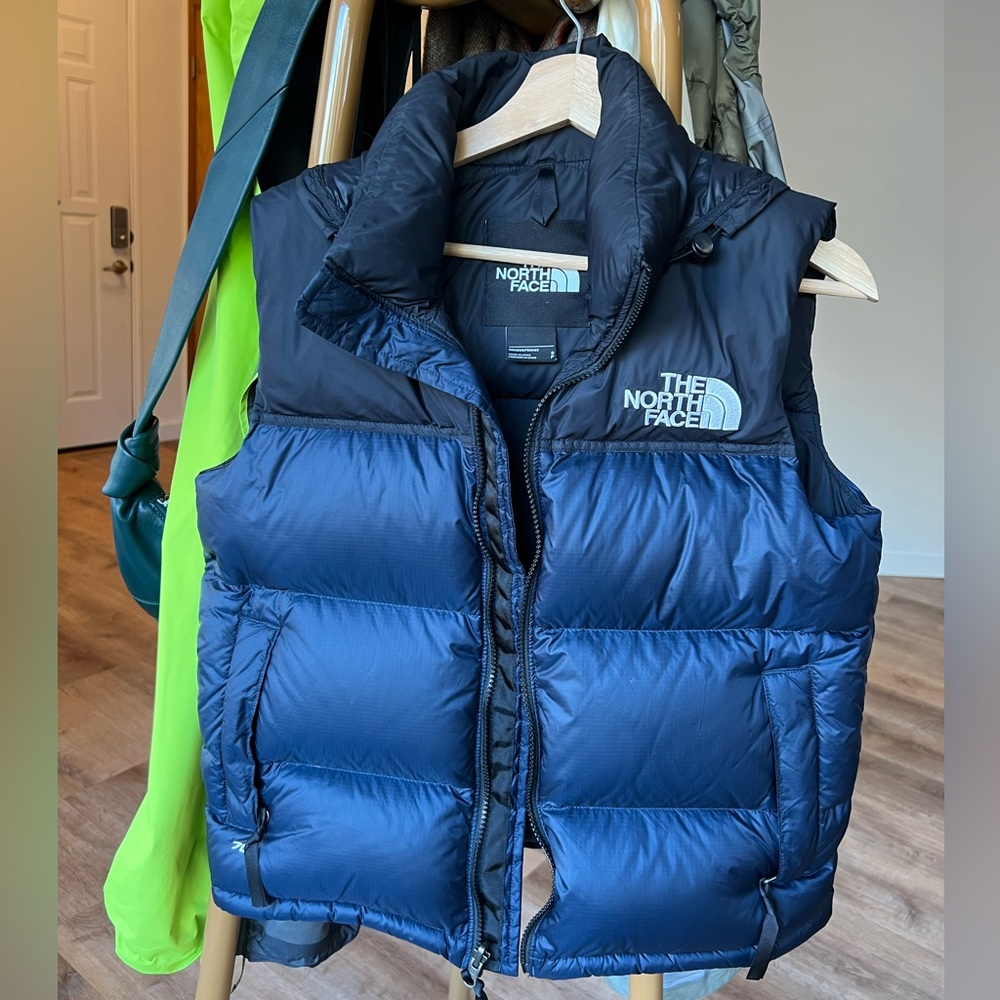 THE NORTH FACE PUFFER VEST SIZE S
